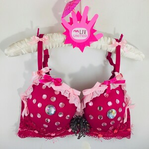 Team Page: LIV United